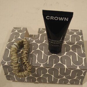 Crown Affair Scrunchie No. 001 & Finishing Gel - Never Used